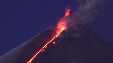 Eruption du volcan Klyuchevskoy au Kamtchatka